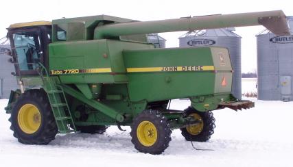 John Deere 7720